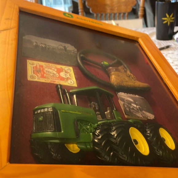 Enesco John Deere Wood Glass Shadow box wall hanging - Picture 4 of 5